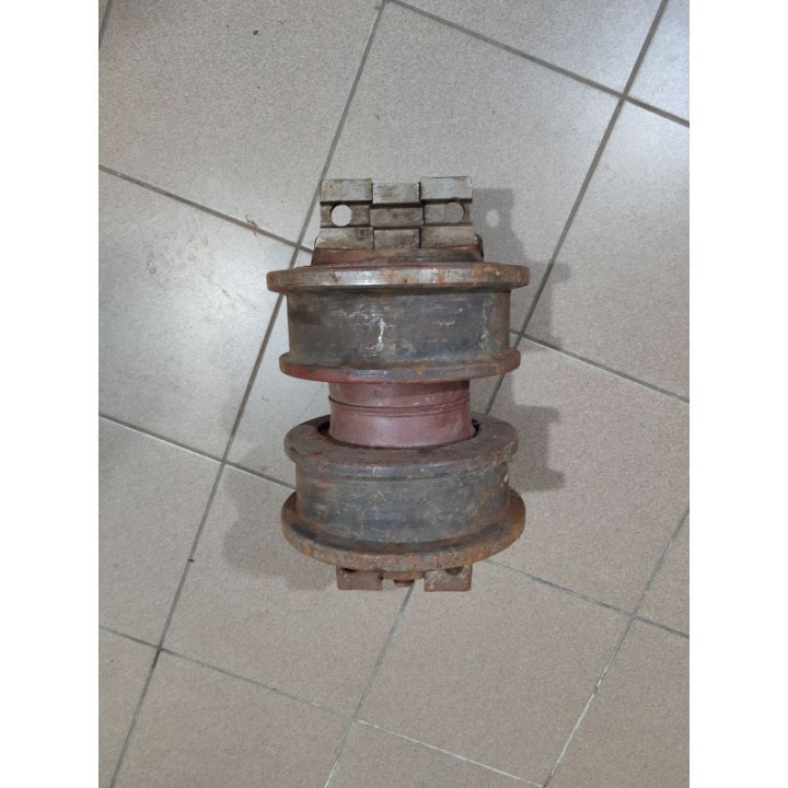 Каток двобортний бульдозера Т-130 / Т-170 24-21--170СП — купити | Autodetal