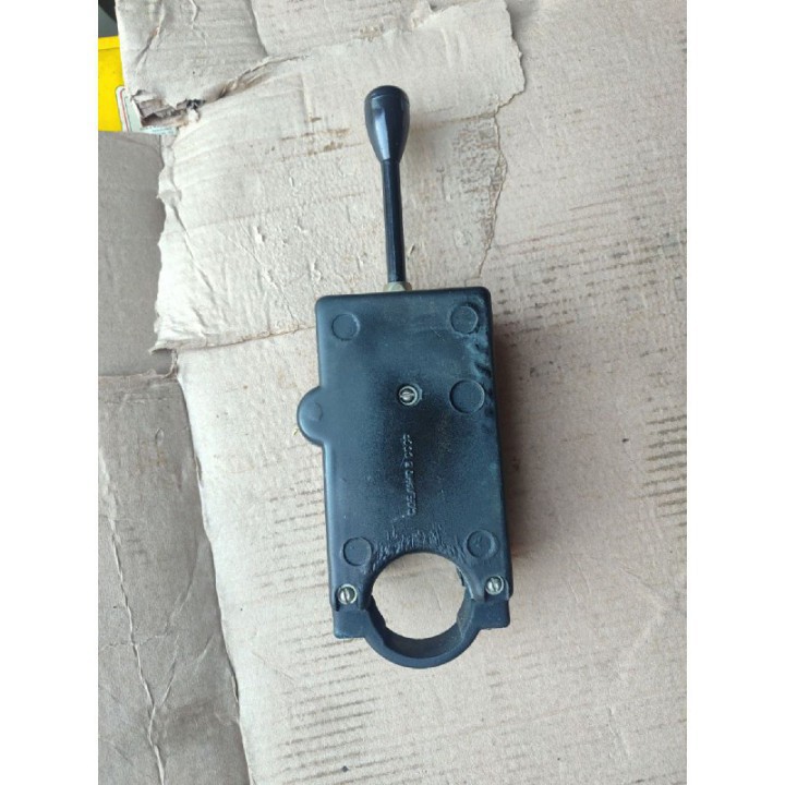 Пульт-перемикач передач ГМП БелАЗ П852У-ХЛ (3+1)