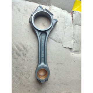 Шатун двигуна ЯМЗ-240 7511.1004045-20 (оригінал)