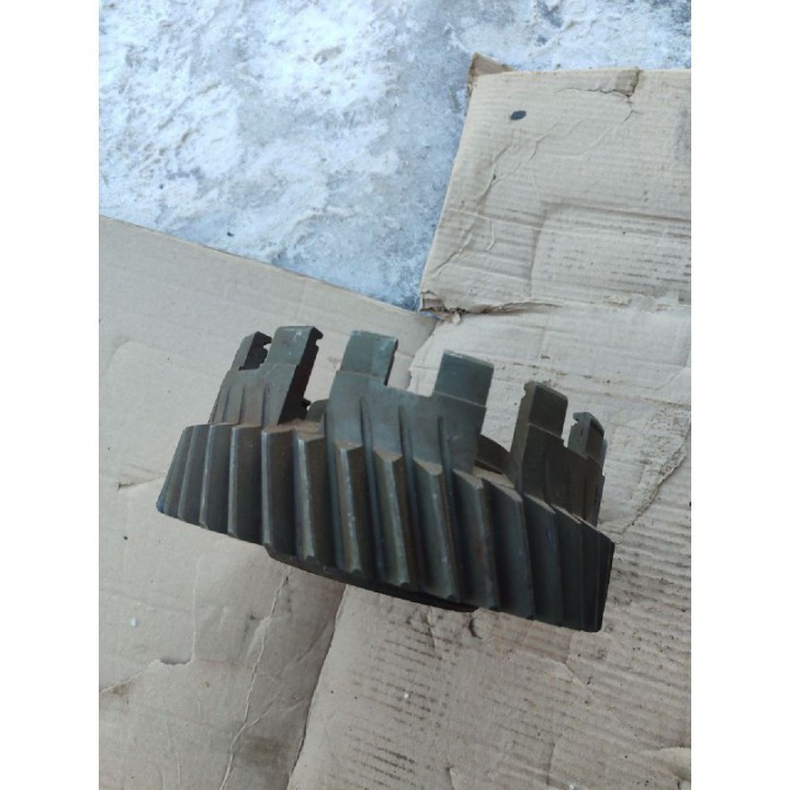 Шестерня вторинного вала дільника КПП ЯМЗ-238 238-1721118-Б (238А-1721118) (обойма)