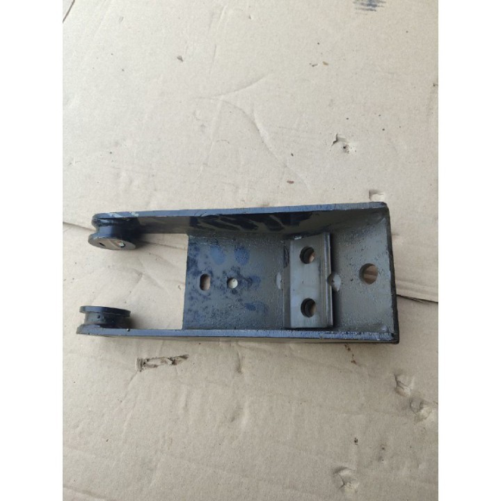 Кронштейн амортизатора верхній МАЗ 53361-2905540