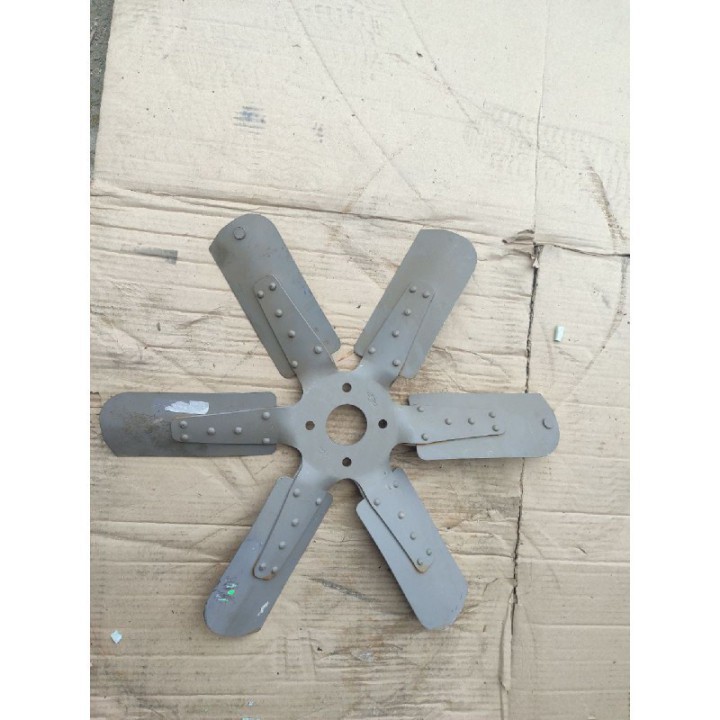 Крильчатка вентилятора ЯМЗ 238-1308012-A4 Ø560 (6 лопатей)