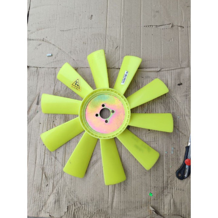 Крильчатка вентилятора ЗІЛ 130/131 130-1308010-06 (ступиця 42 мм