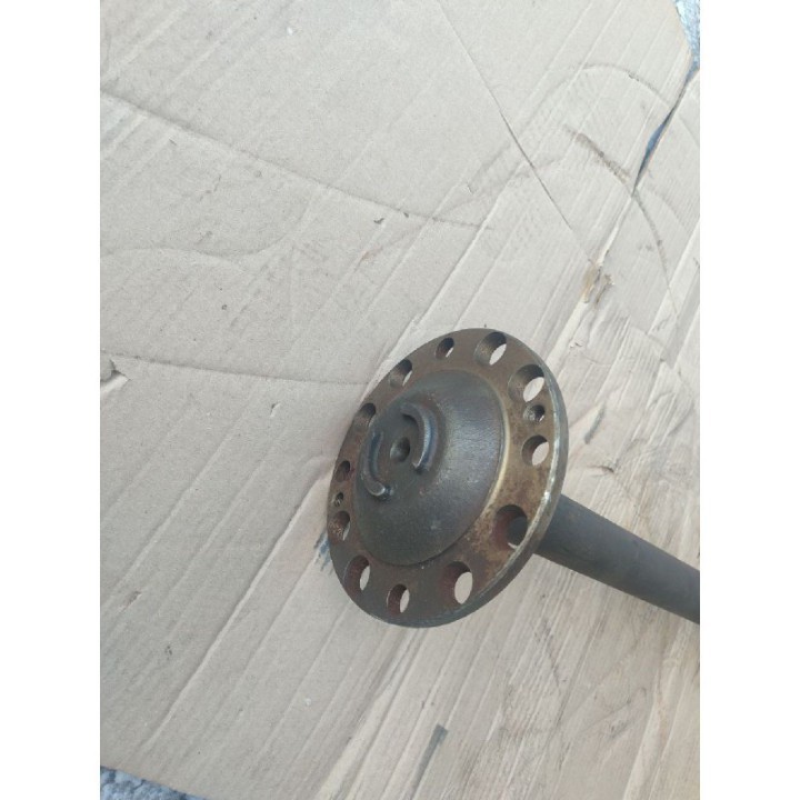 Піввісь довга ліва КамАЗ 5320-2403071 Z16 L 1180 мм